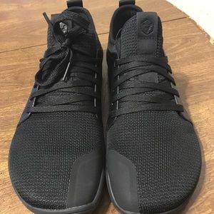 VIVOBAREFOOT KASANA WOMENS 7.5 BLACK